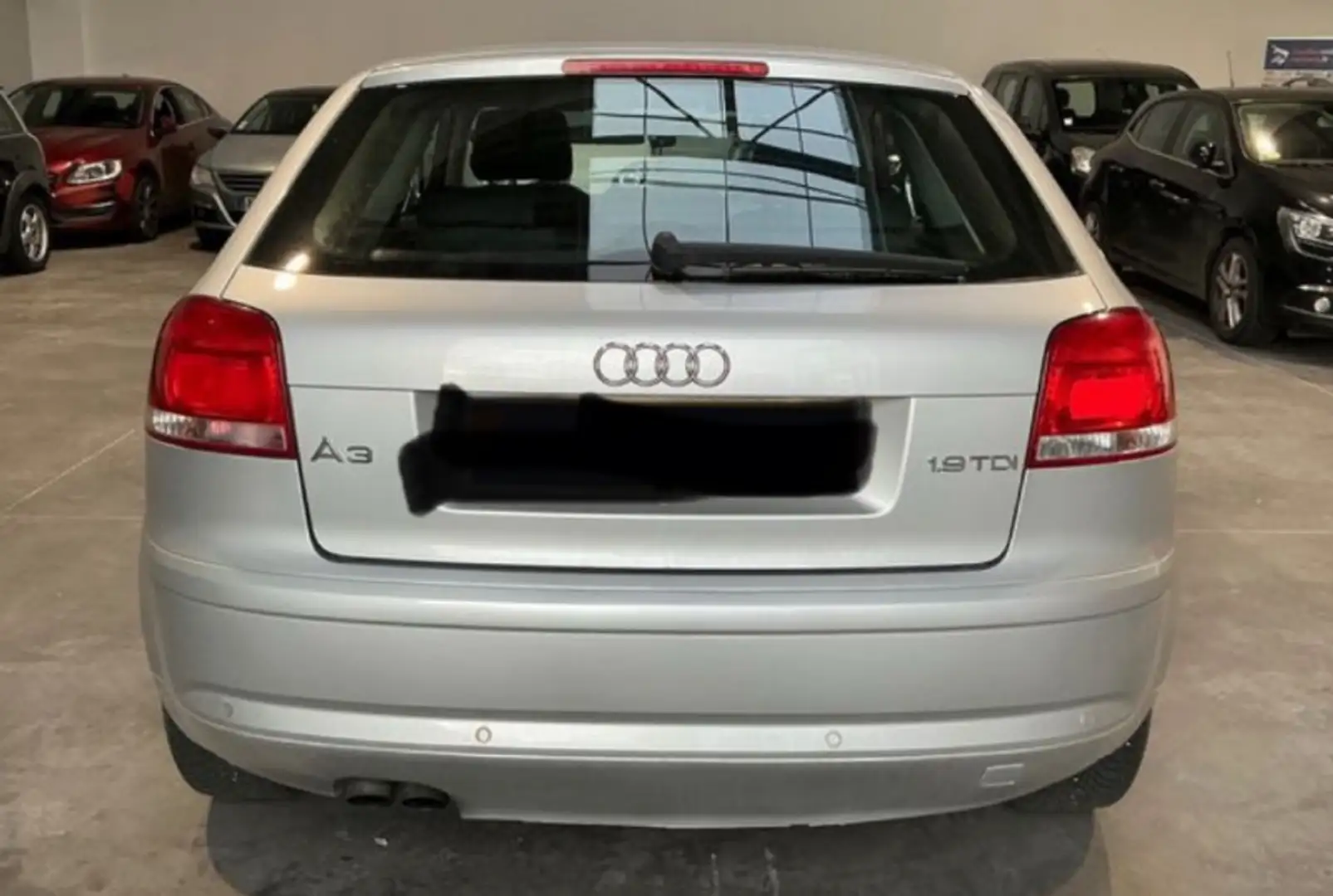 Audi A3 1.9 TDI 105CH AMBIENTE S TRONIC 6 3P Gris - 2