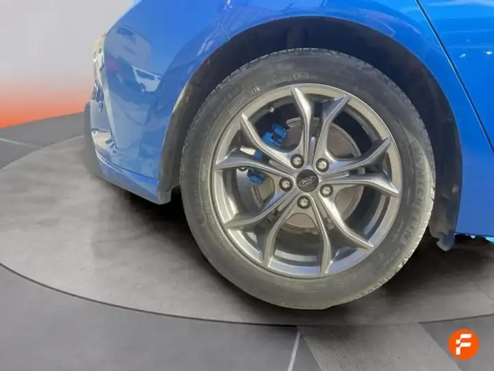 Ford Focus 2021, foto 9