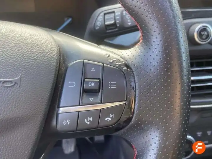Ford Focus 2021, foto 17