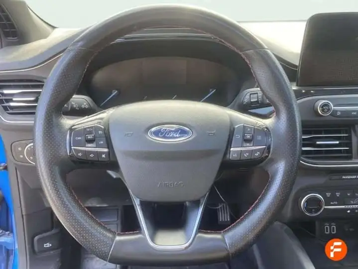 Ford Focus 2021, foto 15