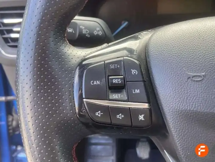 Ford Focus 2021, foto 16