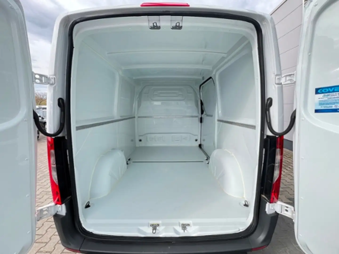 Mercedes-Benz Sprinter Klima AHK SHZ COVER ABS  Laderaum 3.259 mm Radsta White - 1