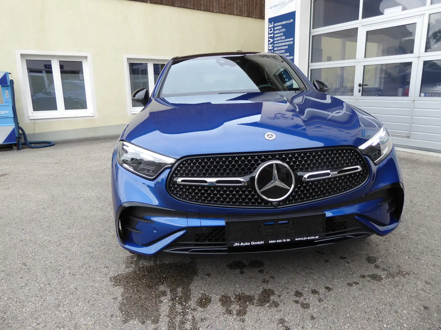 Mercedes-Benz GLC 300 GLC 300 de 4Matic AMG Line Modrá - 2