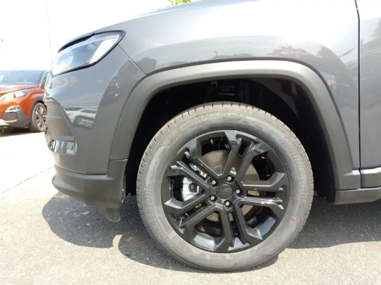 Jeep Compass Night Eagle MHEV FWD 1.5 CARPLAY PDC SHZ LHZ KLIMA 7