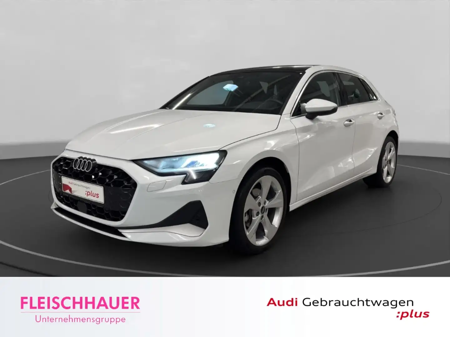 Audi A3 Sportback 30 TFSI advanced Navi+Led+Pano+StHZG+App Weiß - 1