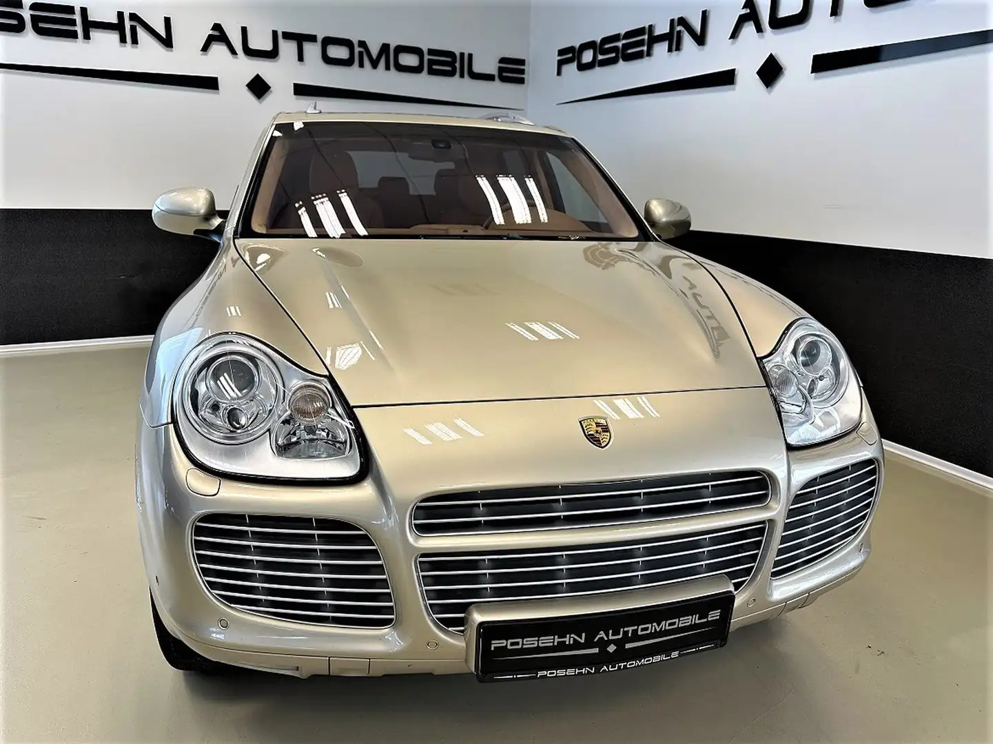 Porsche Cayenne Turbo BOSE Auriu - 2