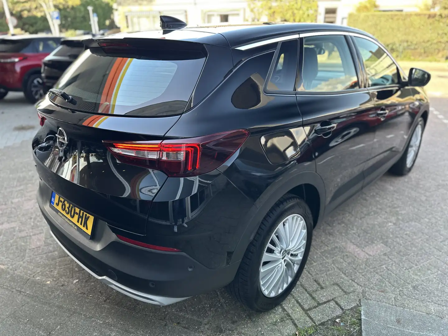 Opel Grandland X 1.2 Turbo Business Executive ECC/ CAMERA / Sensore Noir - 2