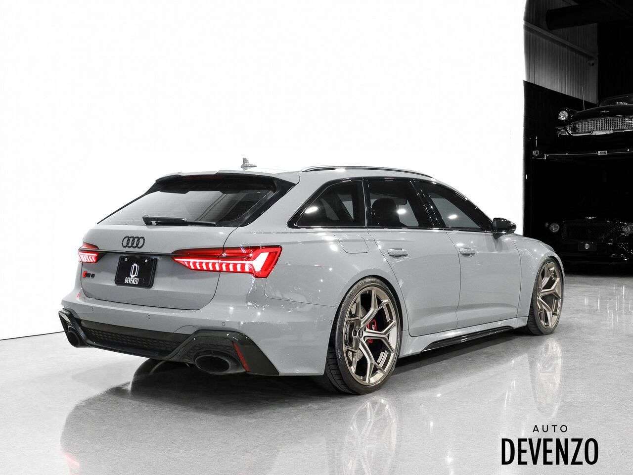 2025 Audi RS6 4.0 TFSI quattro Tiptronic de performance — photo 1