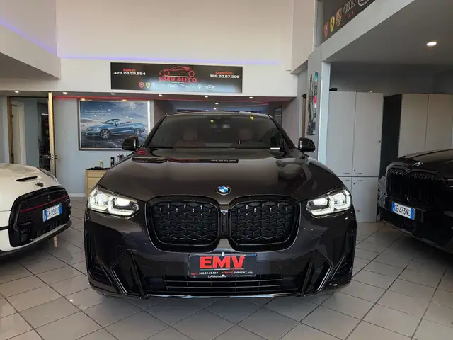 BMW X4 view 2