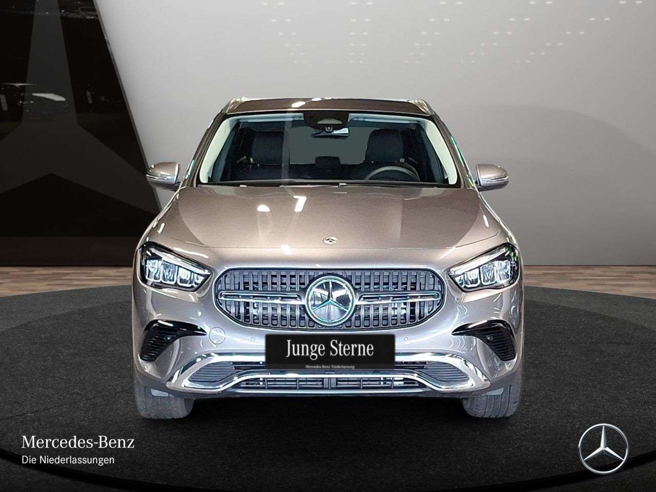 Mercedes-Benz GLA 180