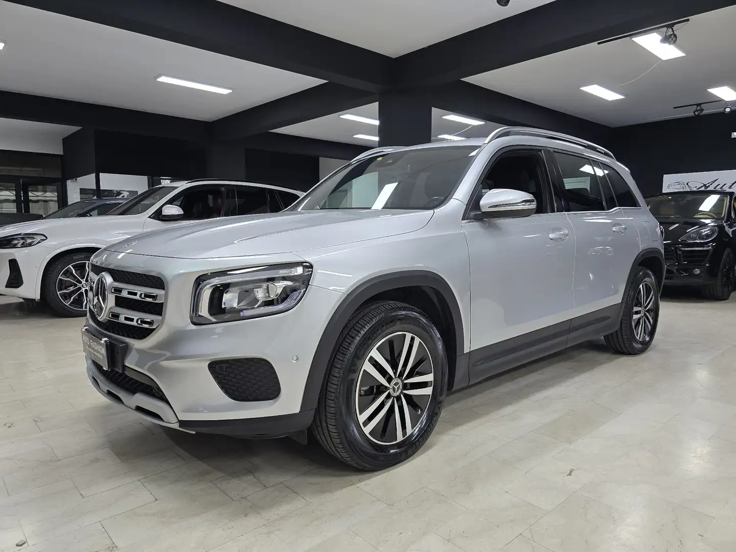 Mercedes-Benz GLB 180 GLB - X247 2021 d Sport auto Argent - 1