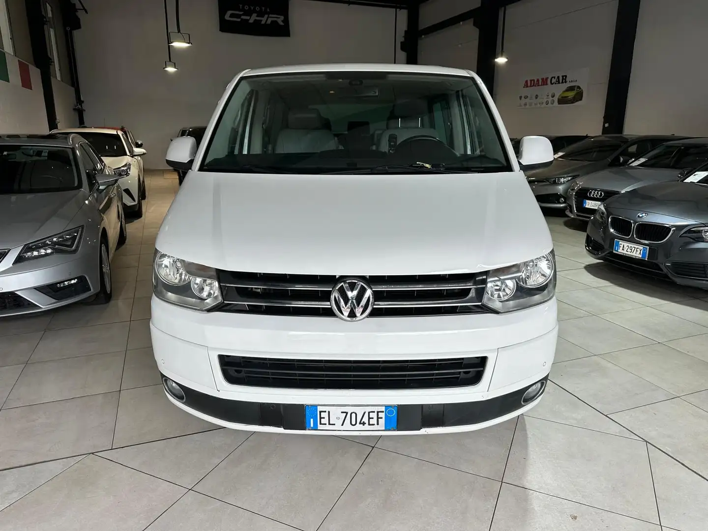 Volkswagen T5 Multivan Multivan T5 2010 2.0 bitdi Highline 180cv Weiß - 1