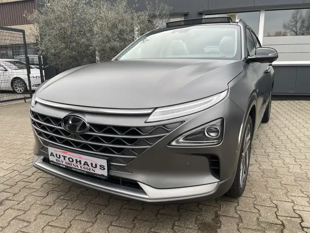 Hyundai NEXO Premium-Paket Fuel Cell 2.H Voll S-Heft Titanium