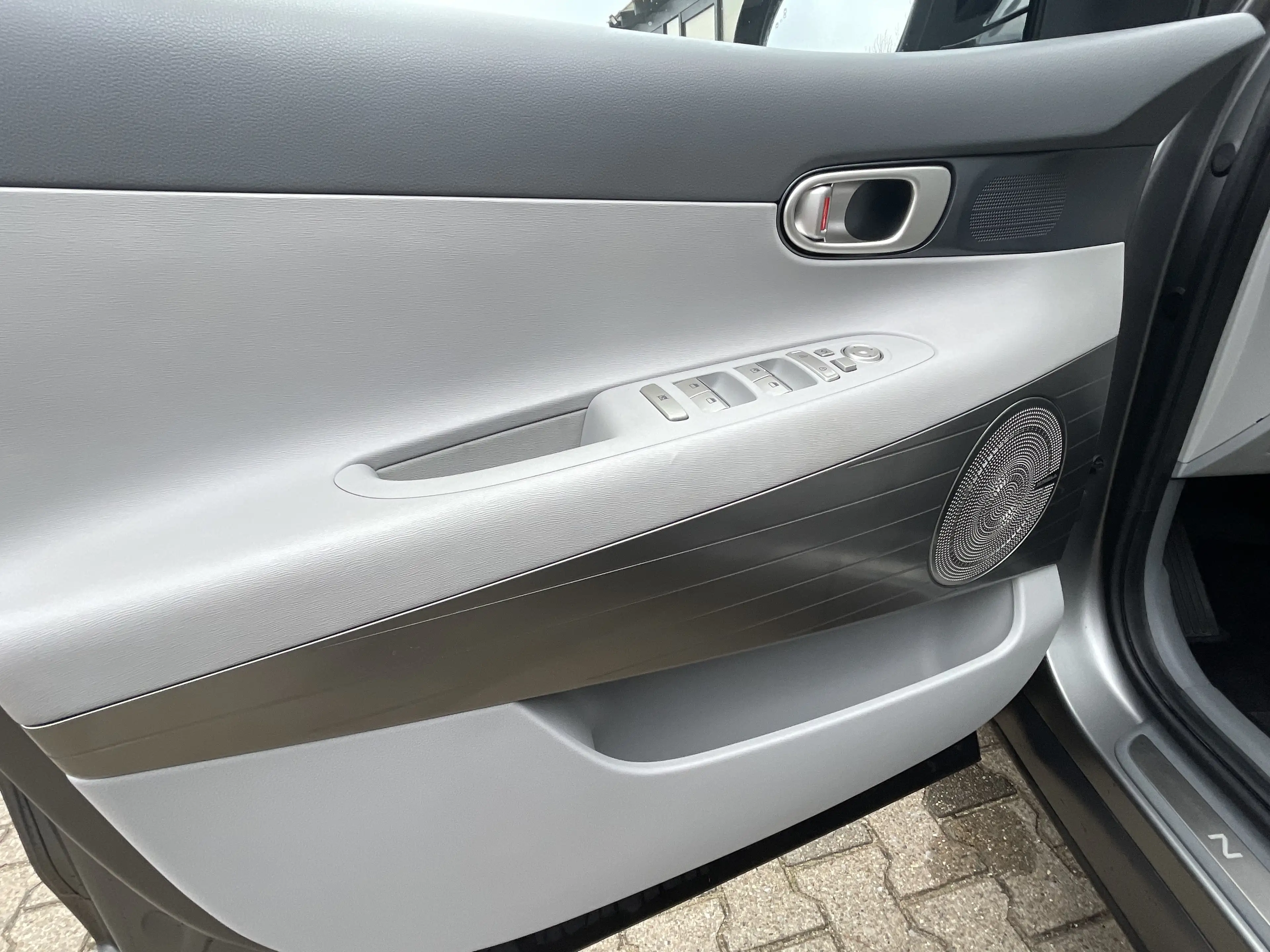 Hyundai NEXO Premium-Paket Fuel Cell 2.H Voll S-Heft Titanium — photo 13