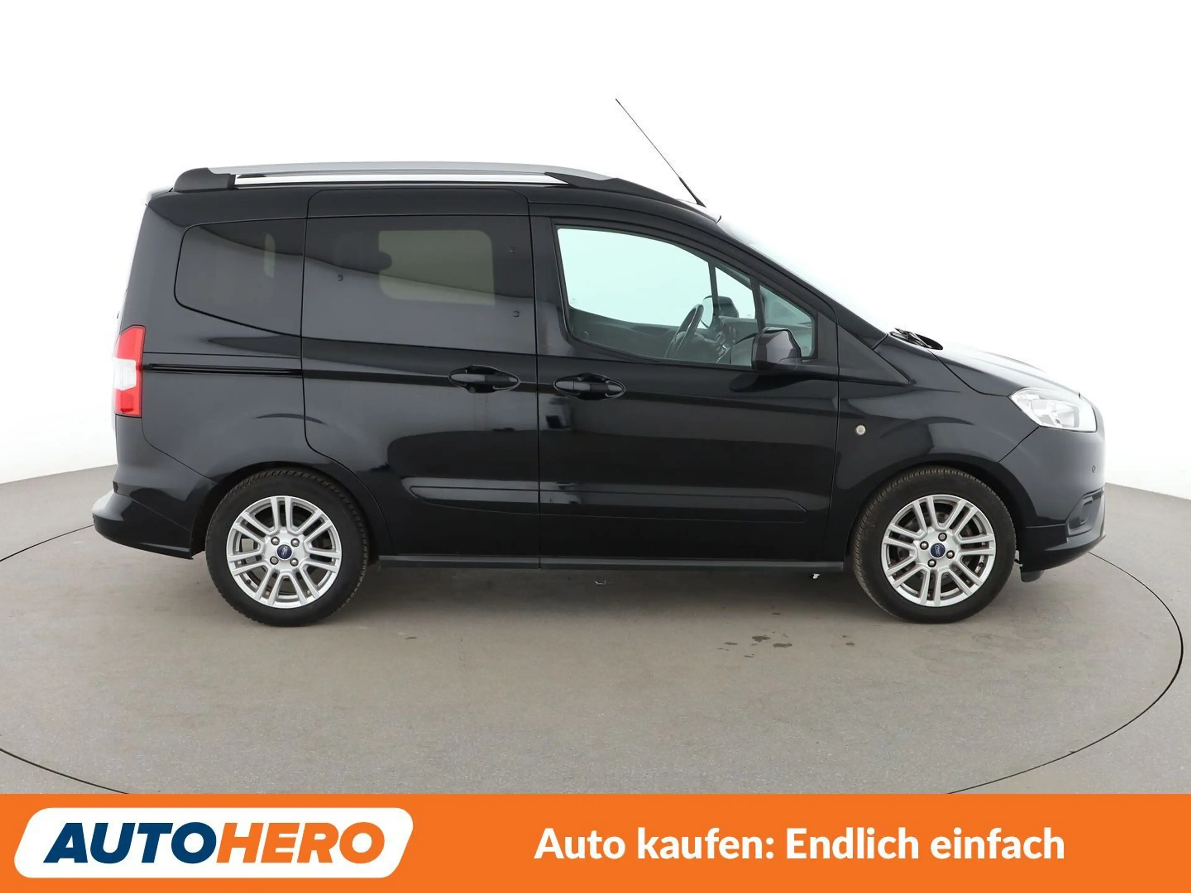 Ford Tourneo 1.0 EcoBoost Titanium*NAVI*CAM*PDC*SHZ*KLIMA* — photo 7