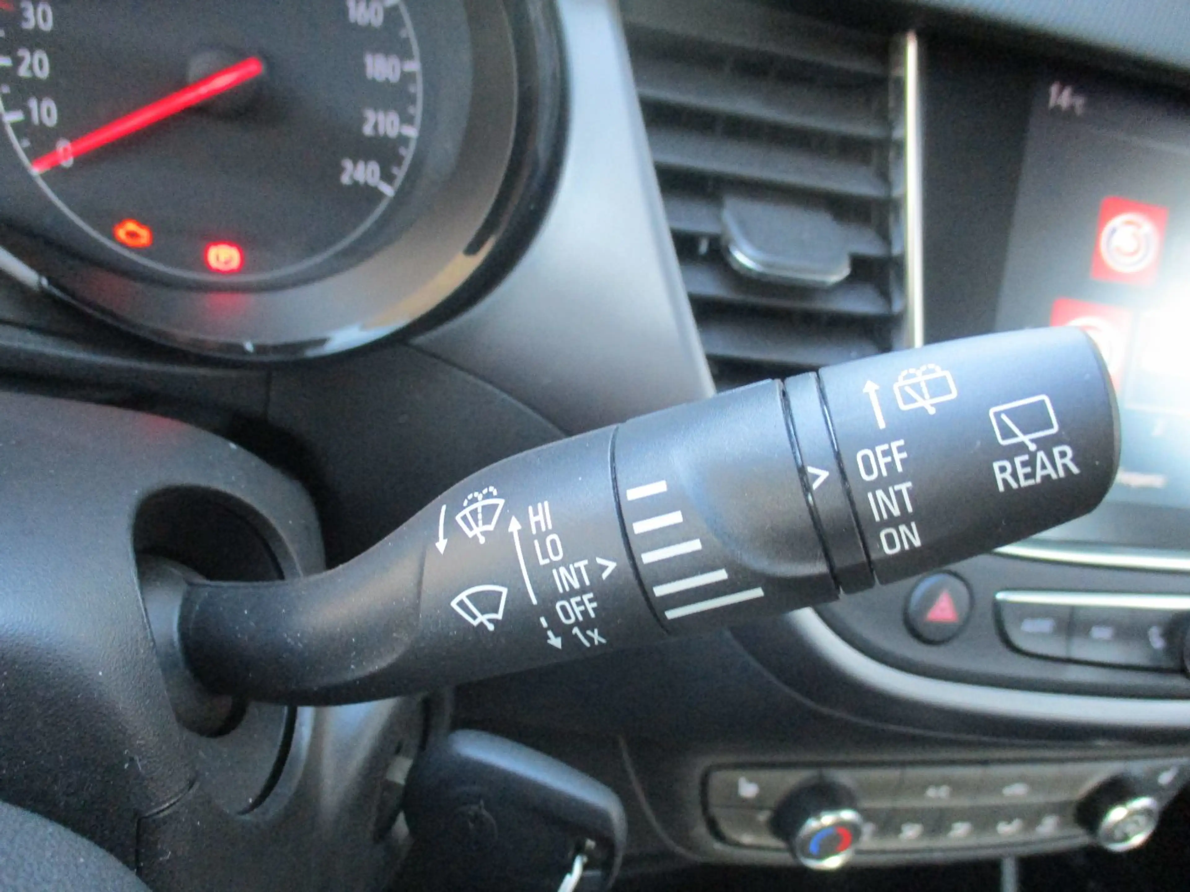 Opel Crossland 1.2 Turbo Edition Navi+SpurW+SpurH — photo 14