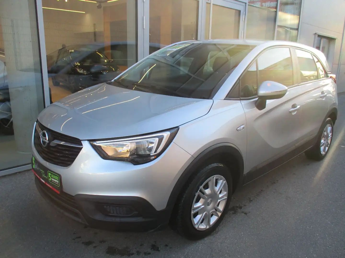 Opel Crossland 1.2 Turbo Edition Navi+SpurW+SpurH Grau - 2
