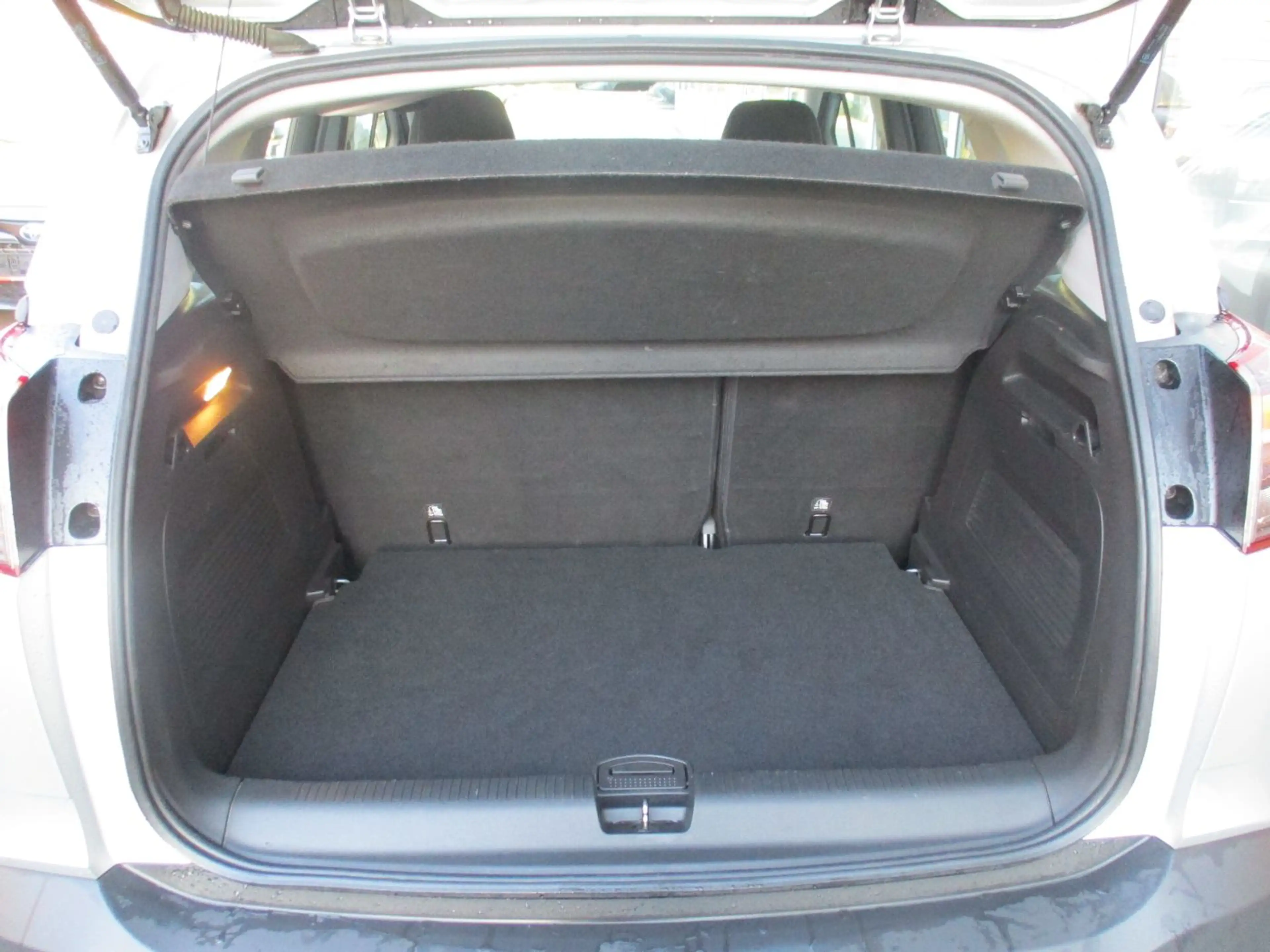 Opel Crossland 1.2 Turbo Edition Navi+SpurW+SpurH — photo 7