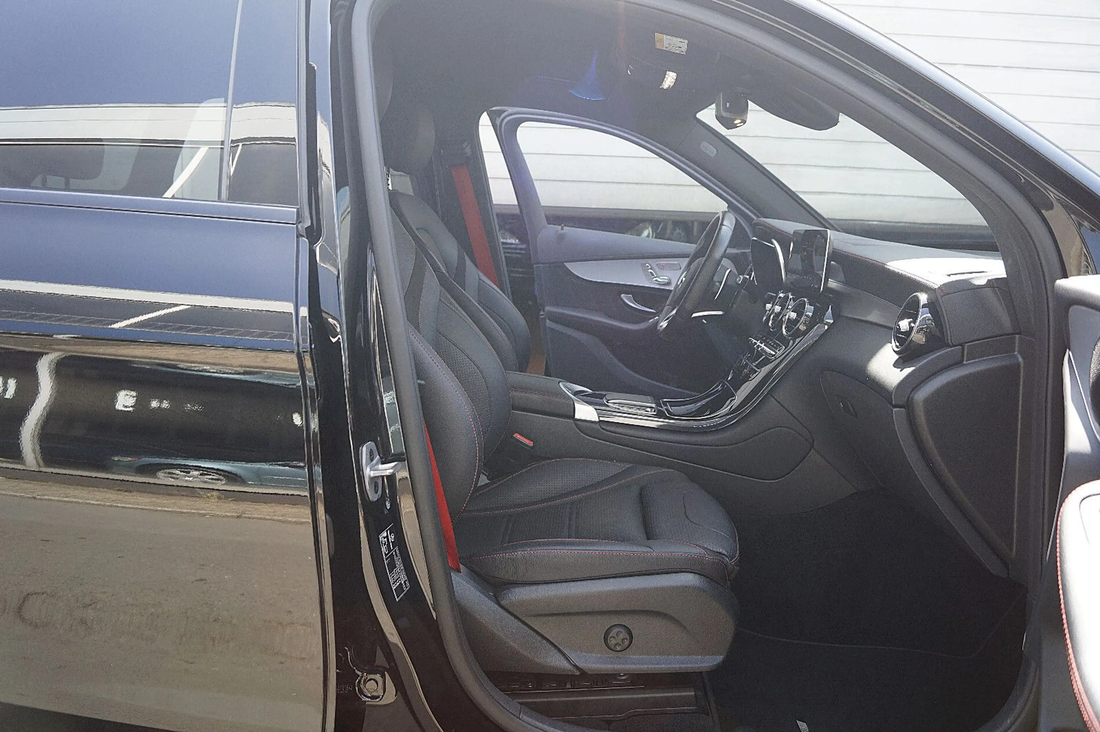 Mercedes-Benz GLC 43 AMG *DISTR*360°*21 ZOLL*MEMORY*NIGHT* — photo 11