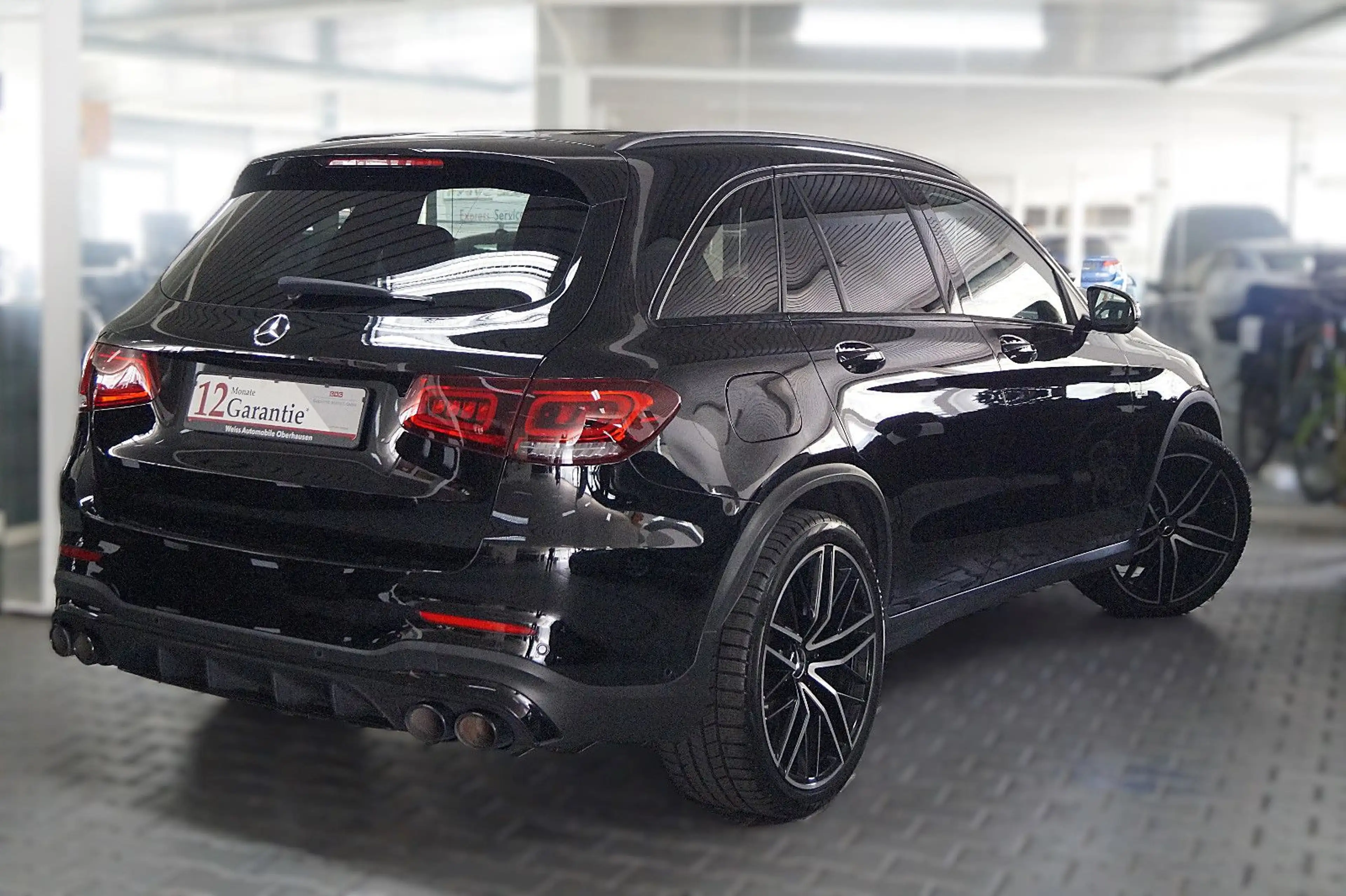 Mercedes-Benz GLC 43 AMG *DISTR*360°*21 ZOLL*MEMORY*NIGHT* — photo 3