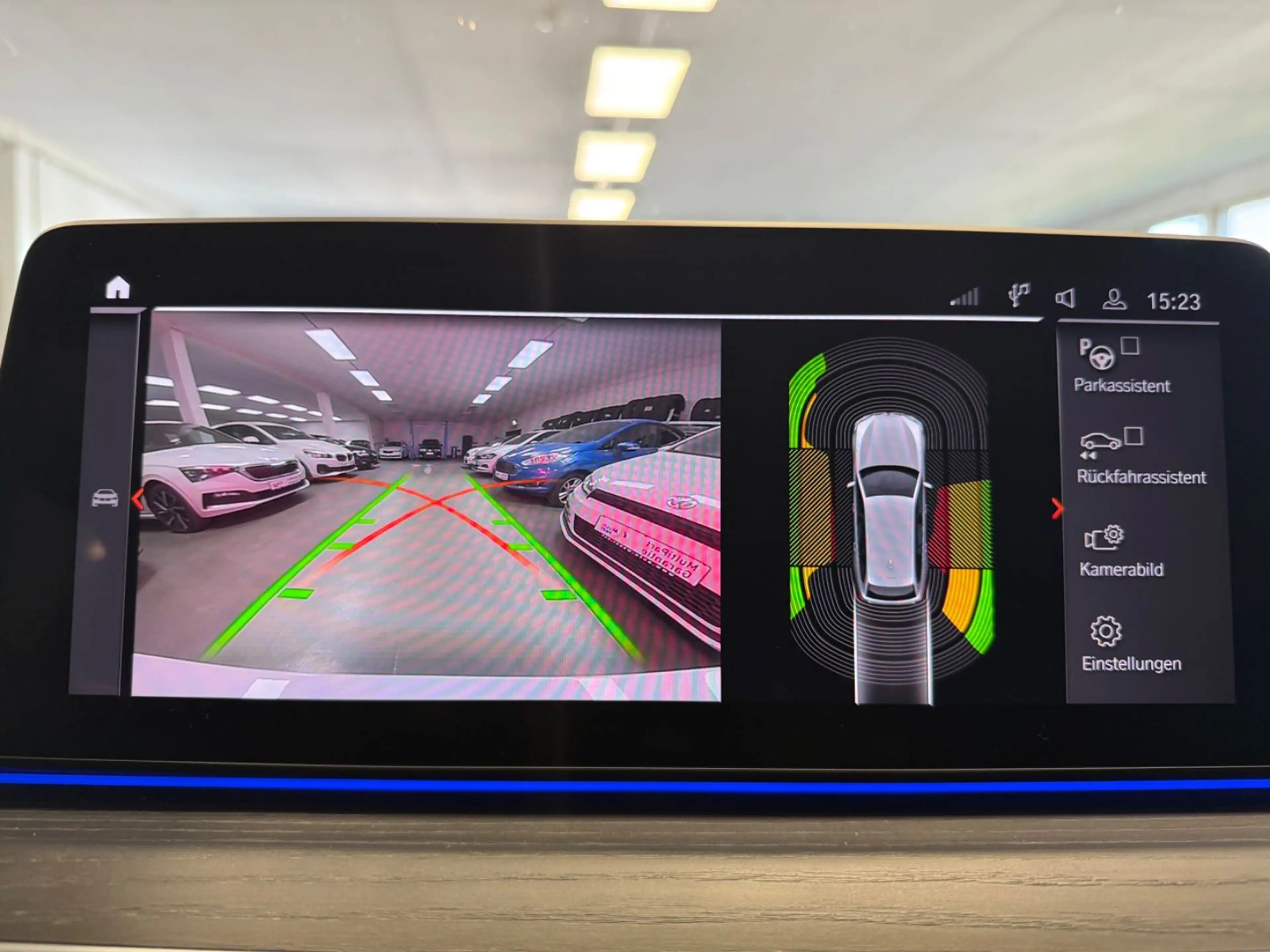 BMW 530 D X DRIVE M SPORT*LEDER*PANO*NAVI*BT*H&K*LED — photo 13