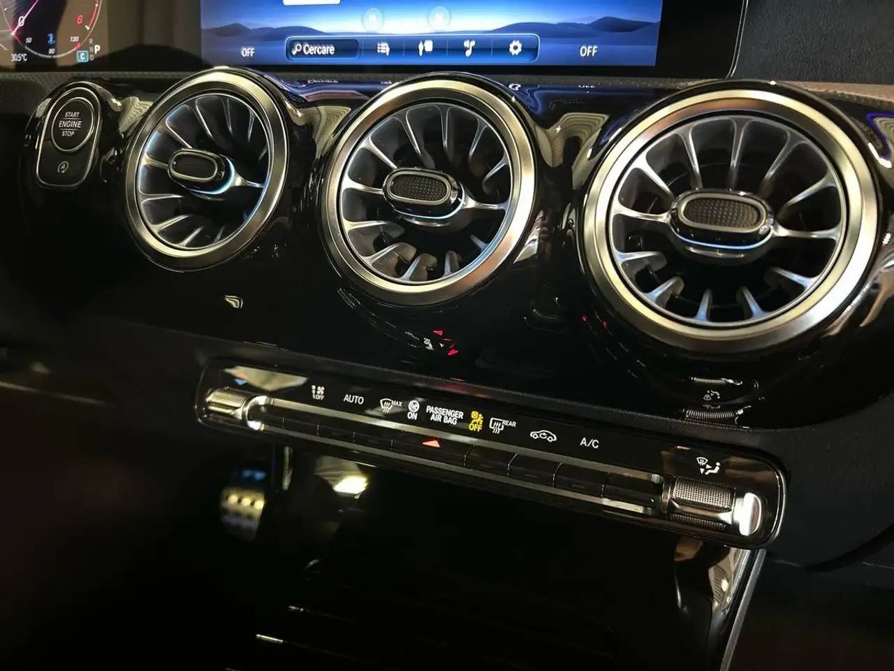 Mercedes-Benz A-Class - A 180 d AMG Line Advanced Plus auto, миниатюра 14