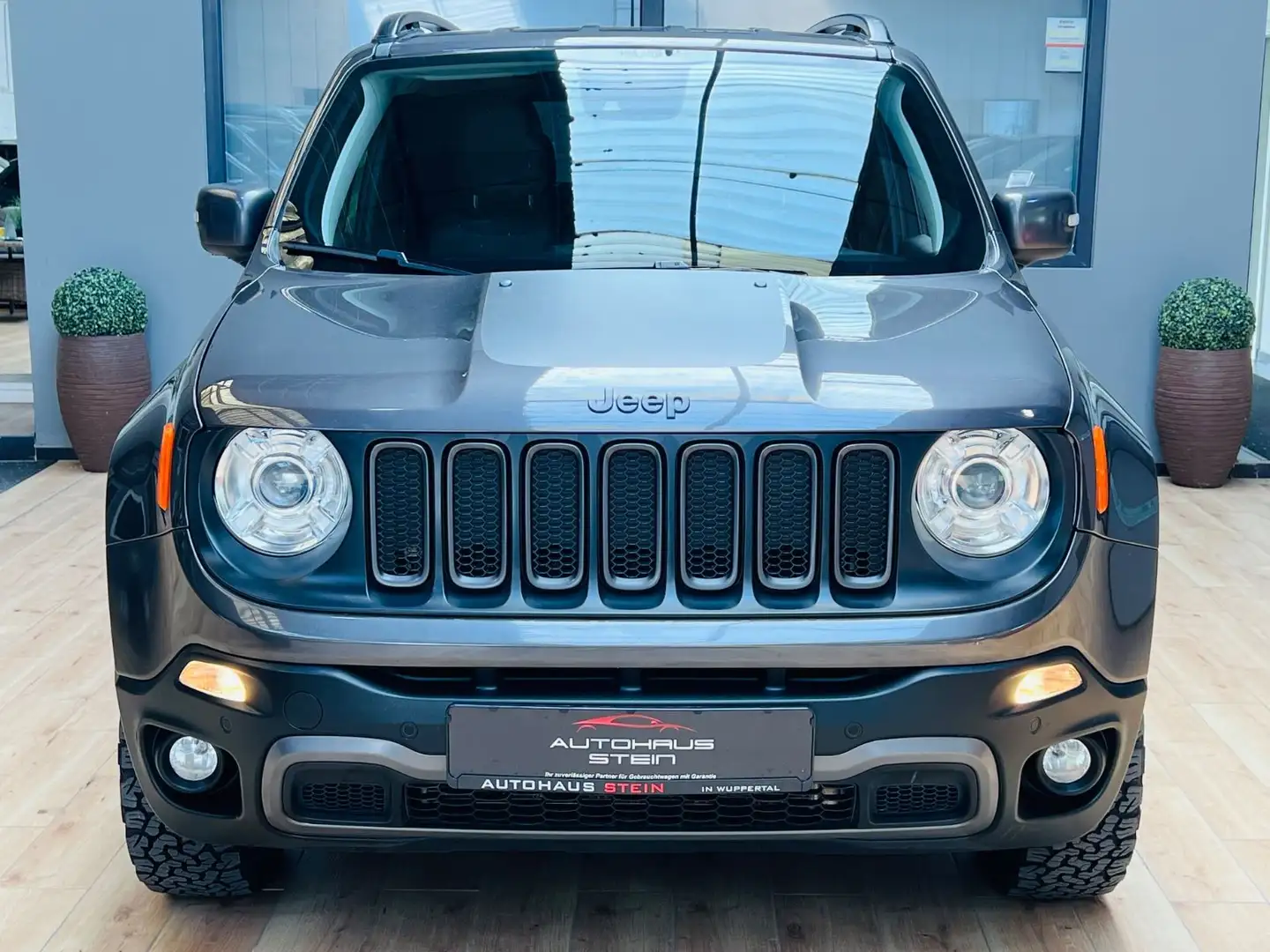 Jeep Renegade Trailhawk 4WD/Navi/AHK/Kamera/Leder/DAB Gris - 2