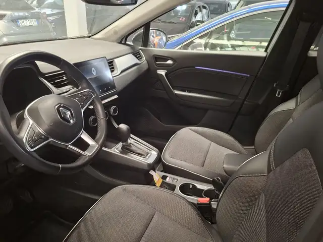 Renault Captur view 11