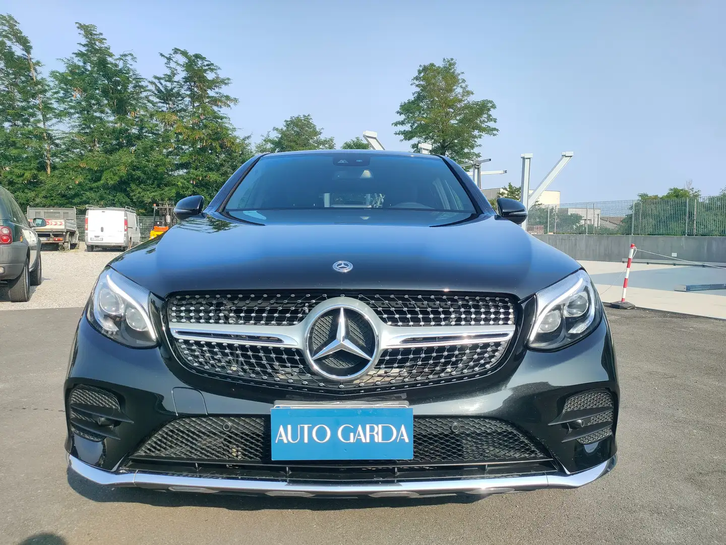 Mercedes-Benz GLC 250 4X4 Coupe 250 d Premium AMG 4matic auto Nero - 2
