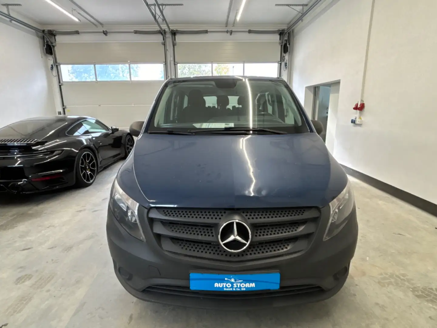 Mercedes-Benz Vito 114 CDI extralang*8-Sitz*Kamera*2xTüren*Navi* Blau - 2