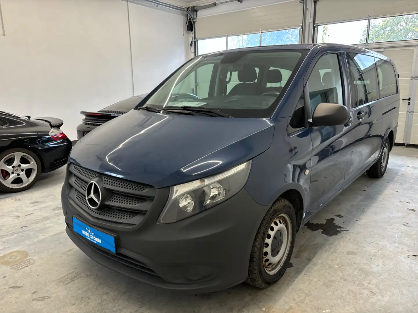 Mercedes-Benz Vito 114 CDI extralang*8-Sitz*Kamera*2xTüren*Navi* Blau - 1