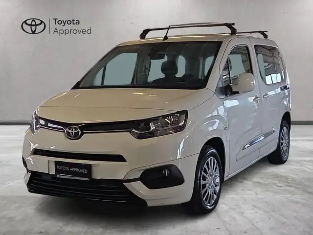 Toyota Proace city verso 1.2P 110cv S&S L1 D Lounge