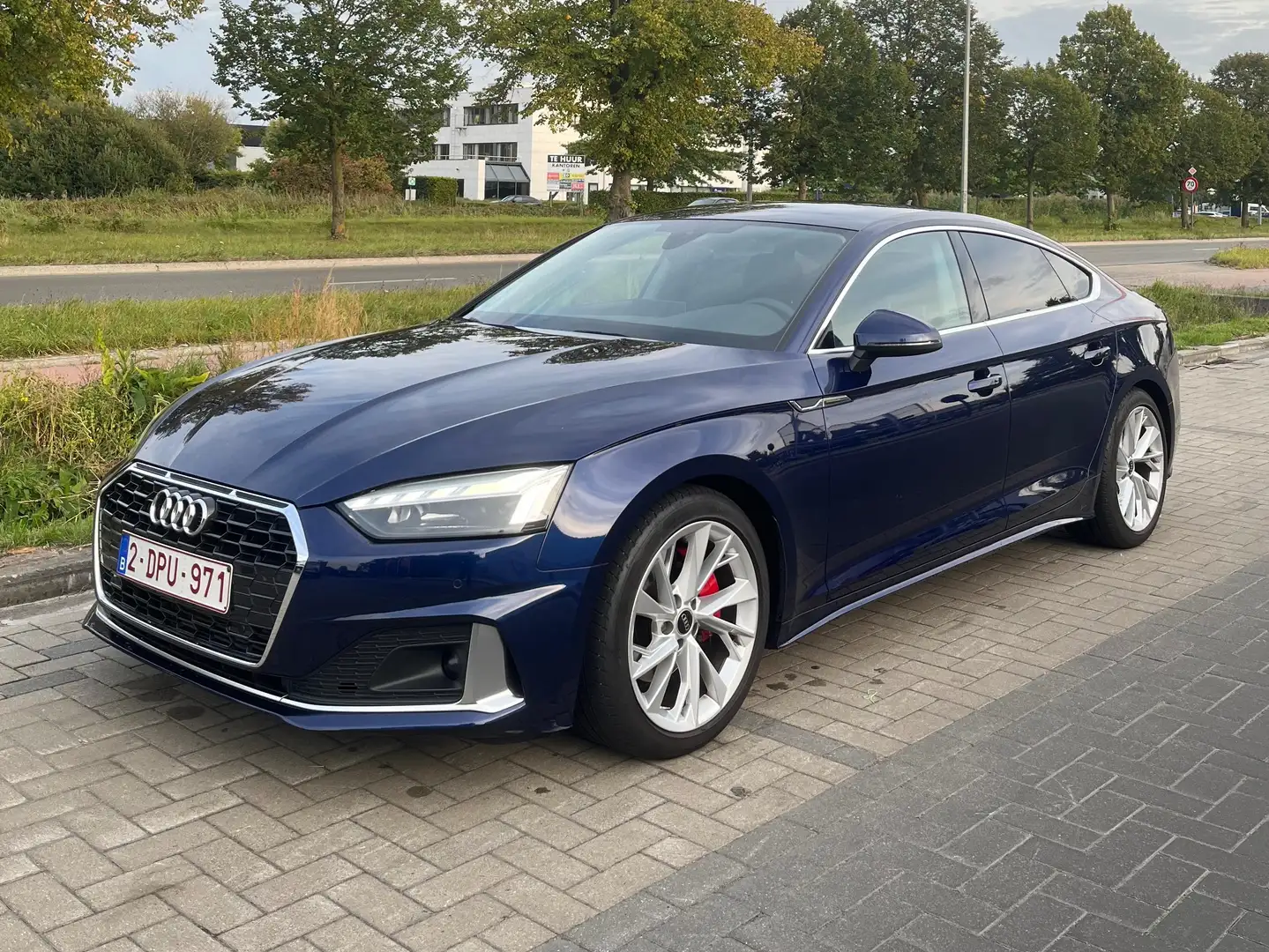 Audi A5 A5 Sportback 40 TFSI S tronic Blauw - 2