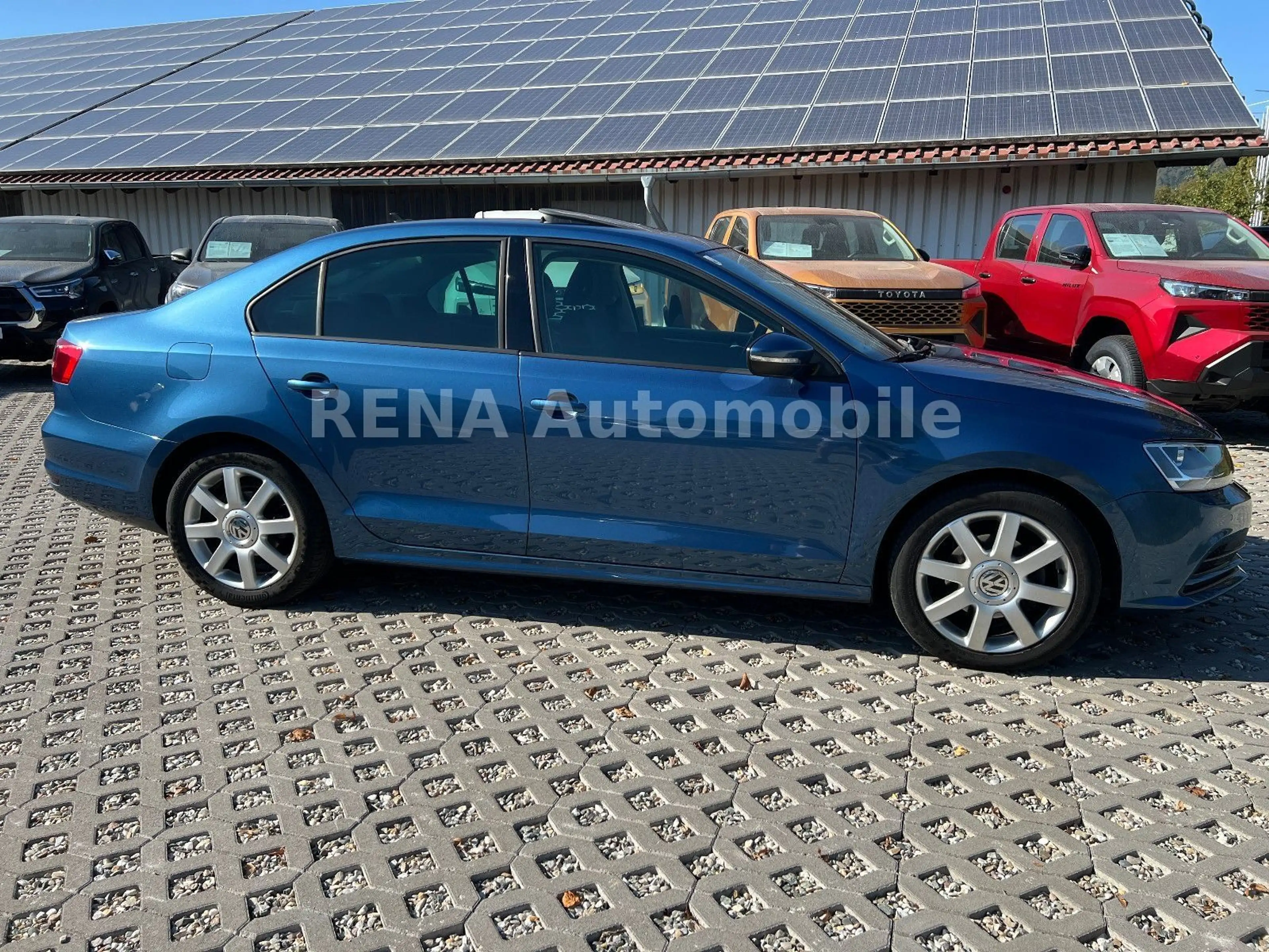 Volkswagen Jetta 1.4 TSI Klimaauto*NAVI*SHZ*Tempomat*ALU* — photo 5