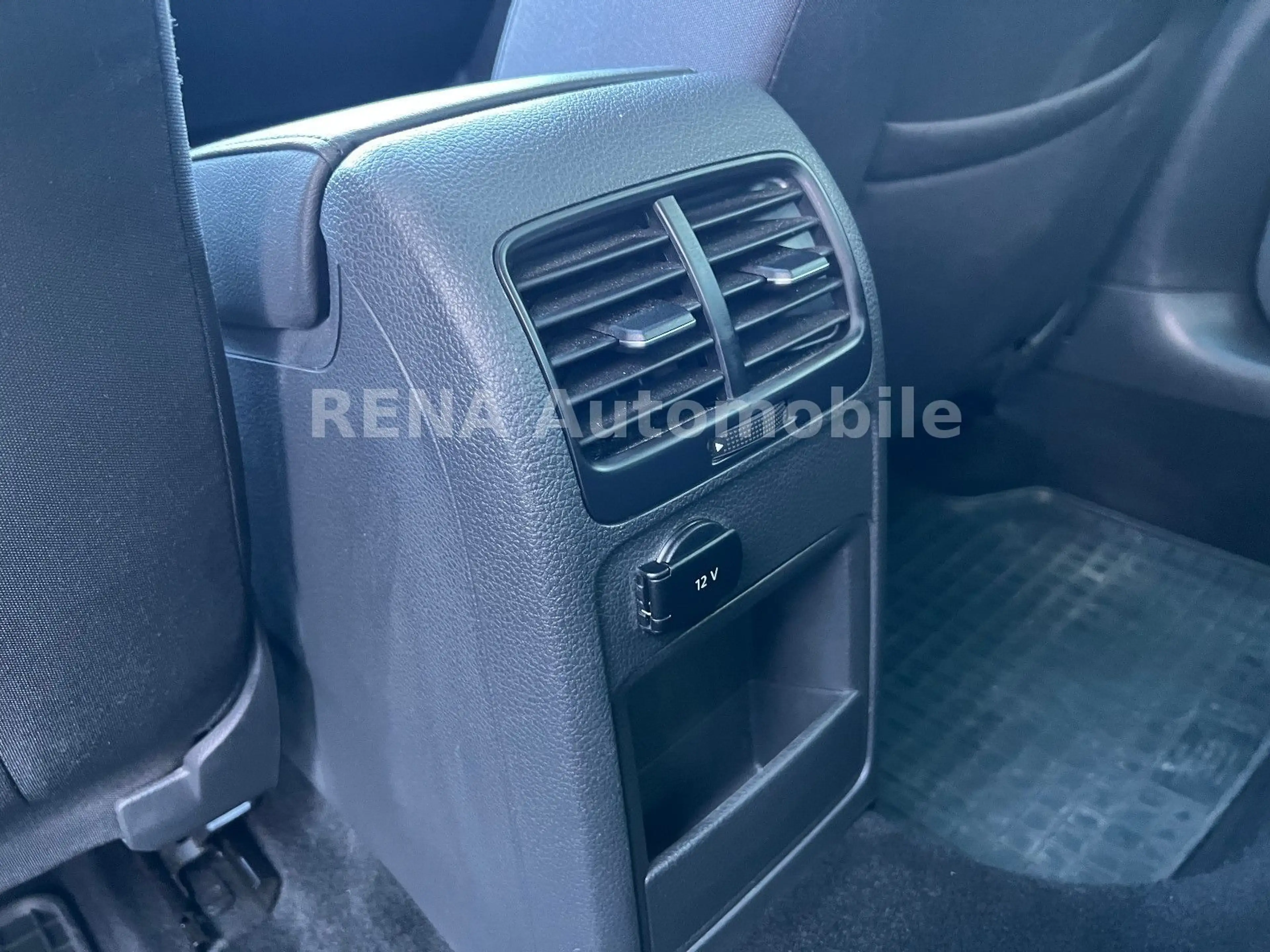 Volkswagen Jetta 1.4 TSI Klimaauto*NAVI*SHZ*Tempomat*ALU* — photo 21
