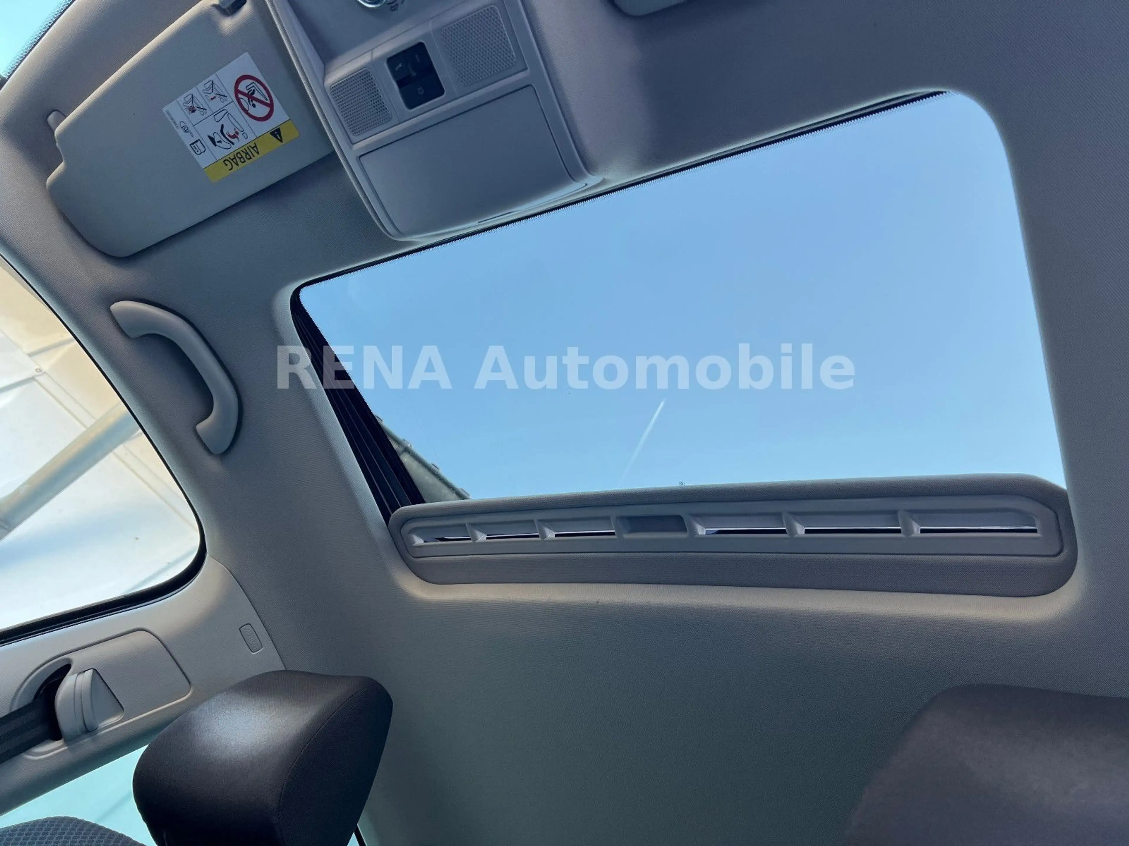 Volkswagen Jetta 1.4 TSI Klimaauto*NAVI*SHZ*Tempomat*ALU* — photo 17
