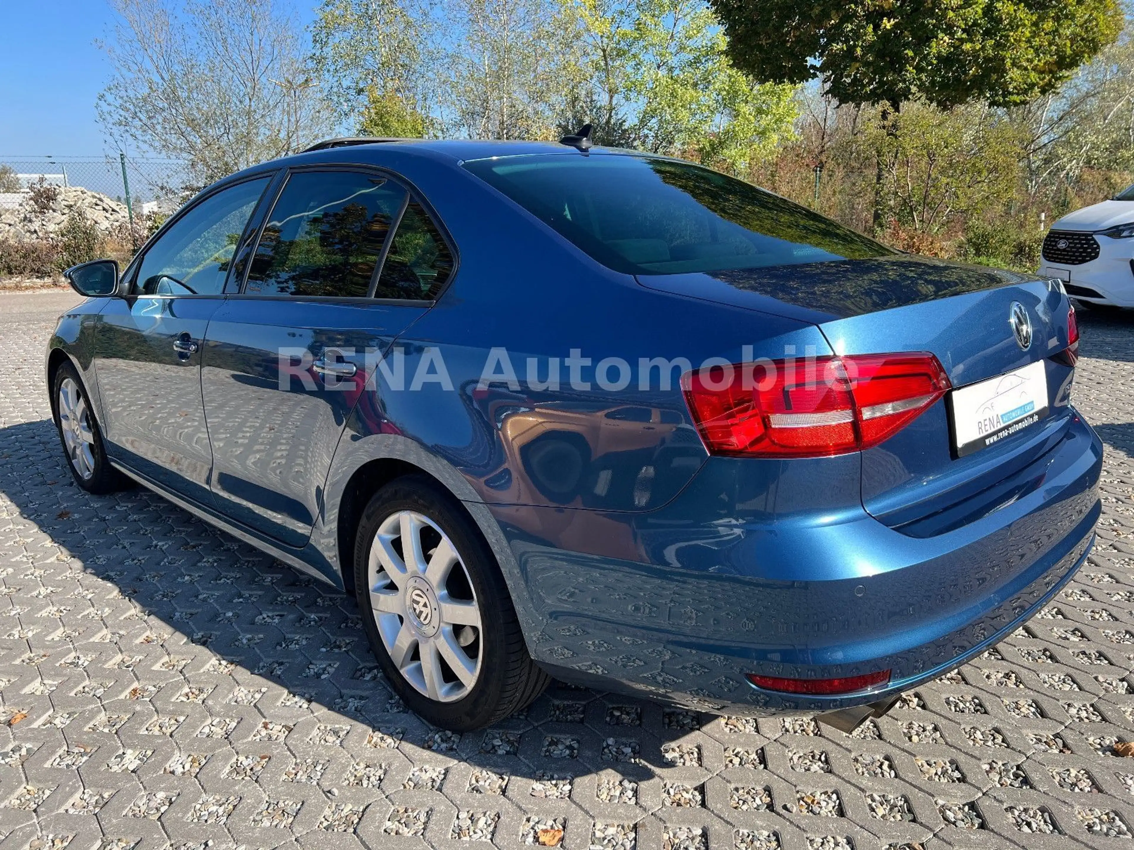 Volkswagen Jetta 1.4 TSI Klimaauto*NAVI*SHZ*Tempomat*ALU* — photo 8