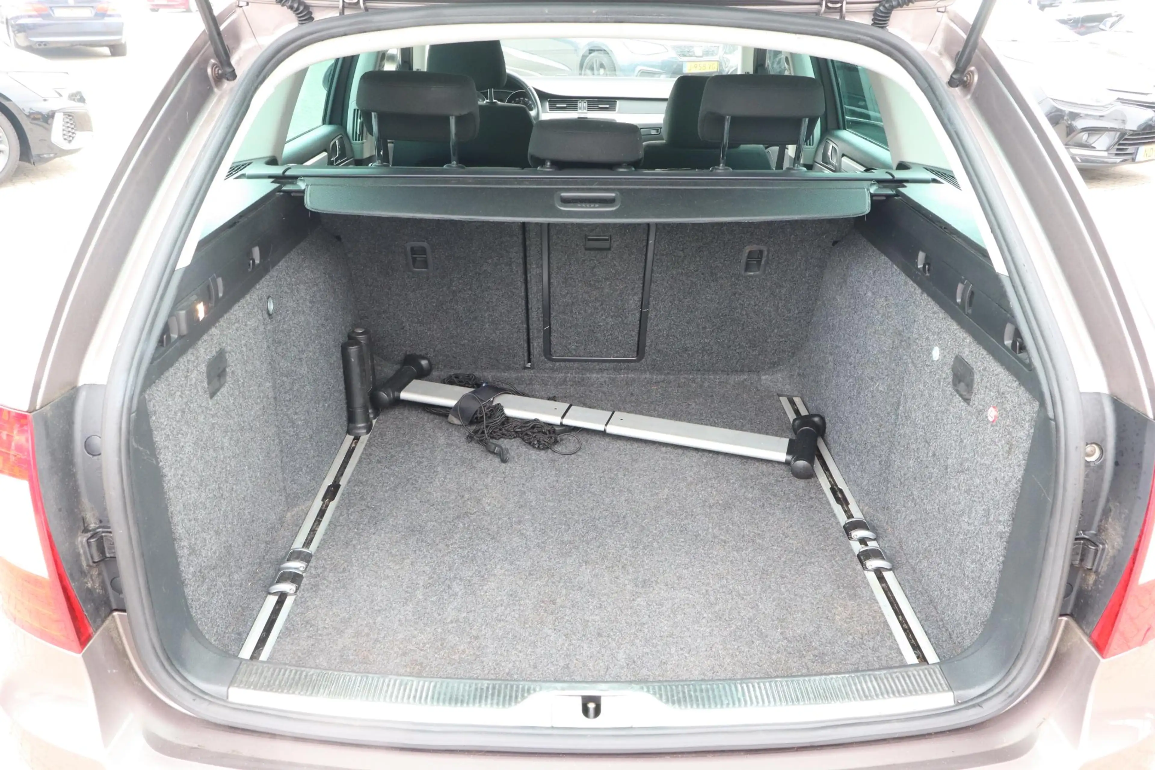 Skoda Superb Combi 1.8 TSI Ambition Business Line | Climate con — photo 26