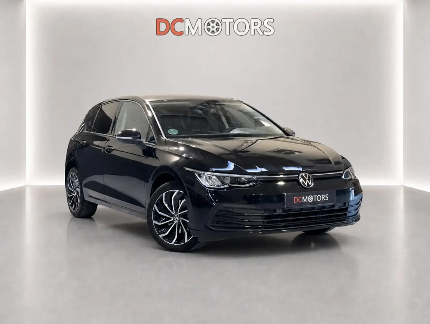 Volkswagen Golf 2.0 TDI 85KW DSG LIFE 5P Negro - 1