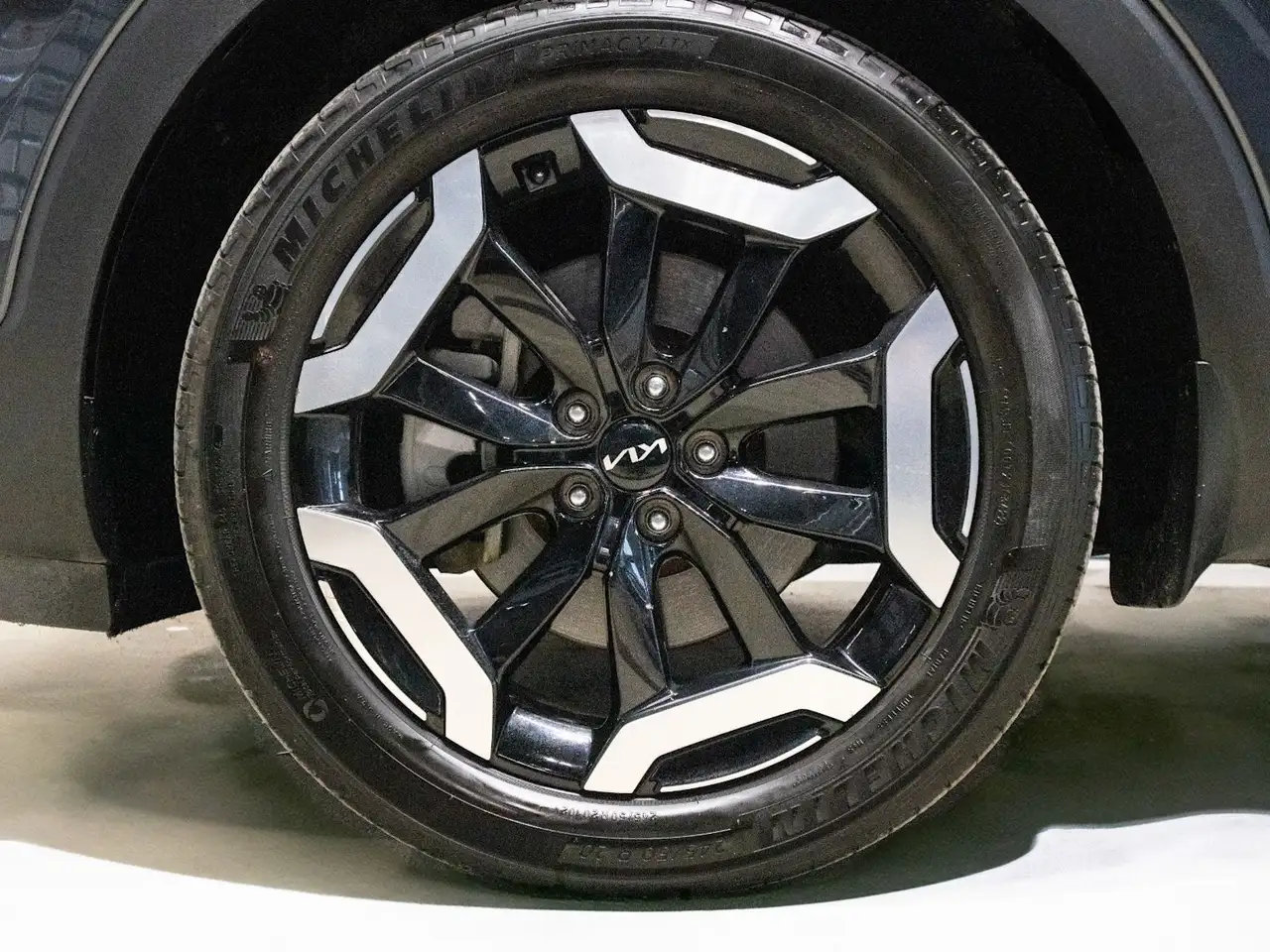 Kia Telluride снимка Kia Telluride
