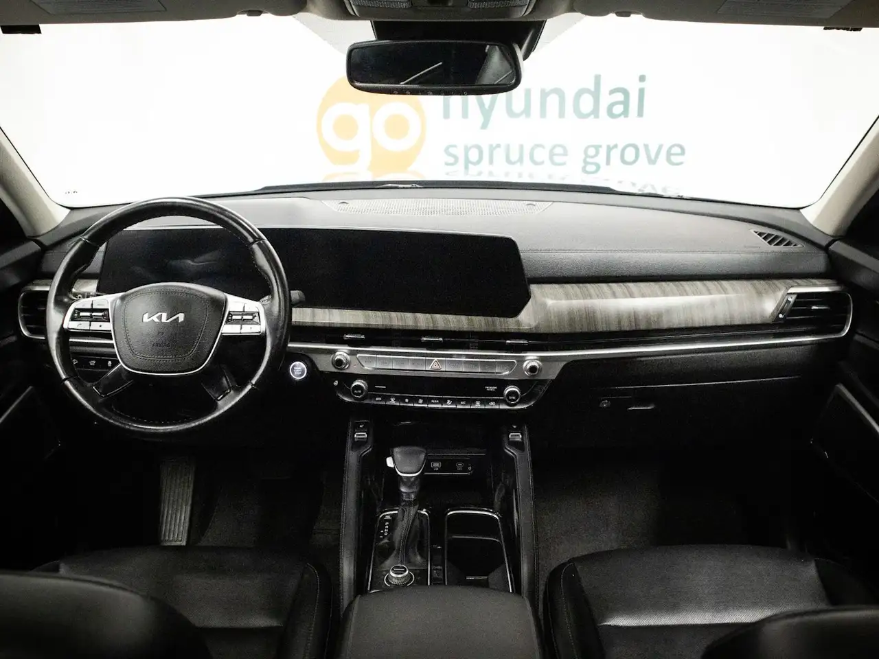 Kia Telluride снимка Kia Telluride