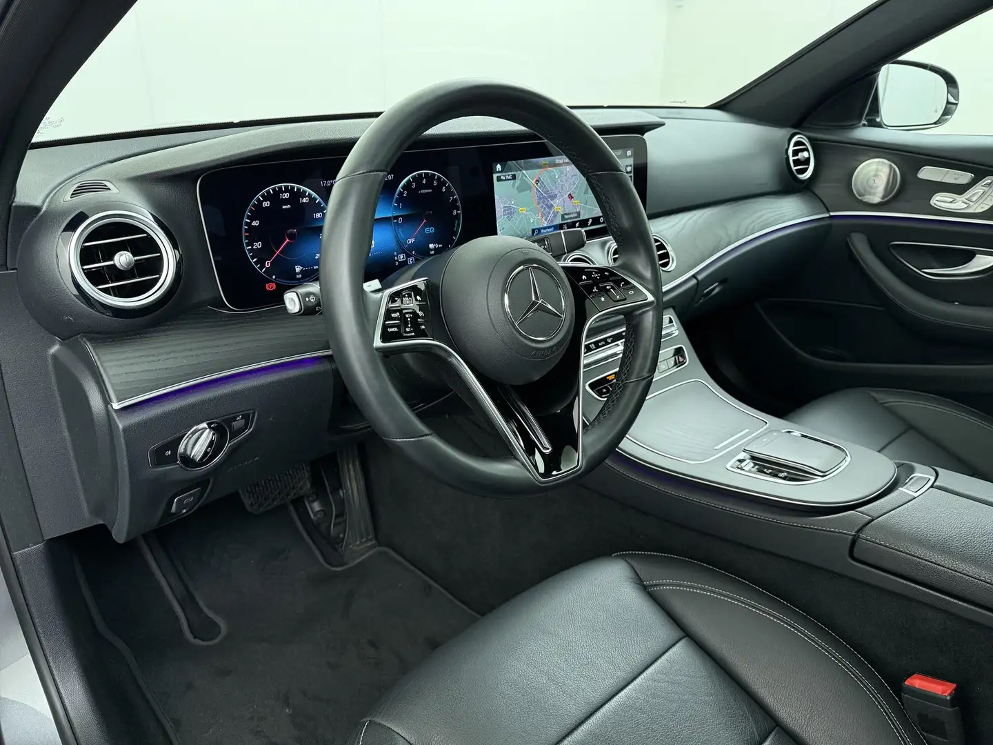 Mercedes-Benz E 300 Estate e Luxury Business Solution | Panorama - Sch Grigio - 2