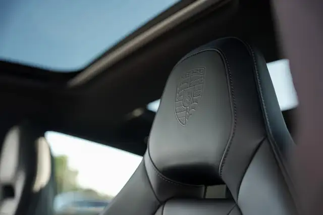 Porsche Panamera view 17