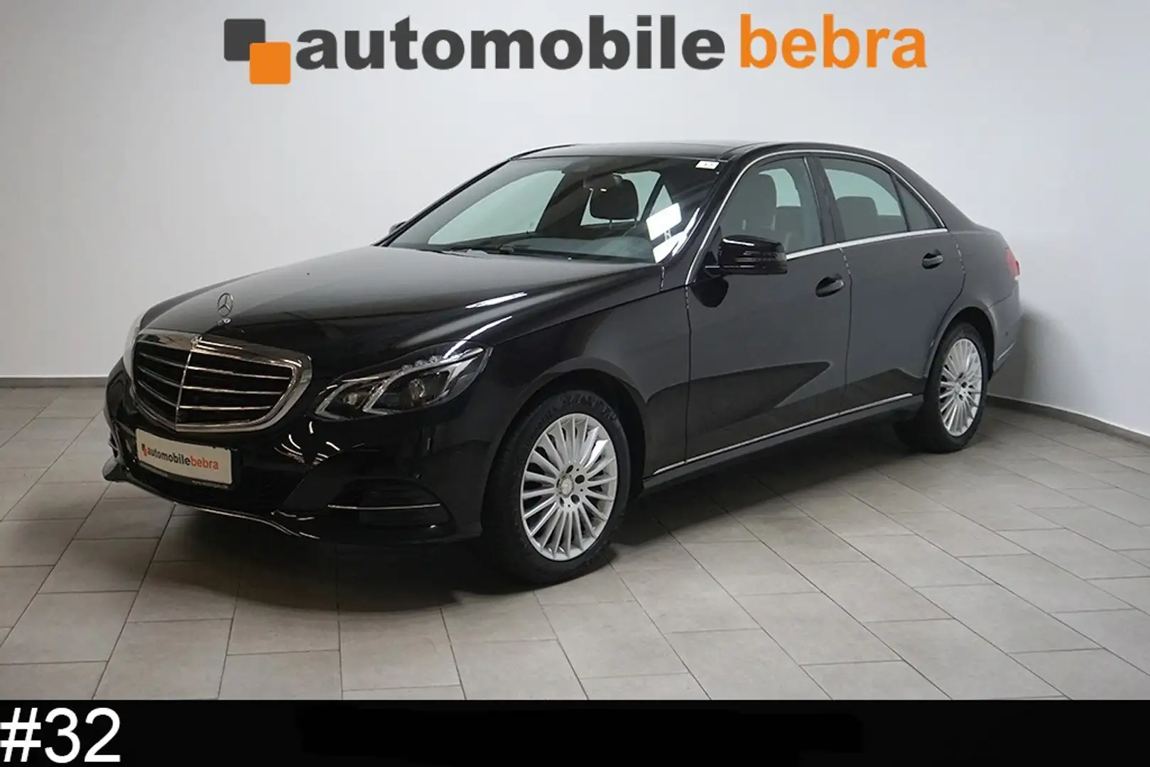 Mercedes-Benz E 350 CDI Elegance 4Matic AHK Pano Schwarz - 1