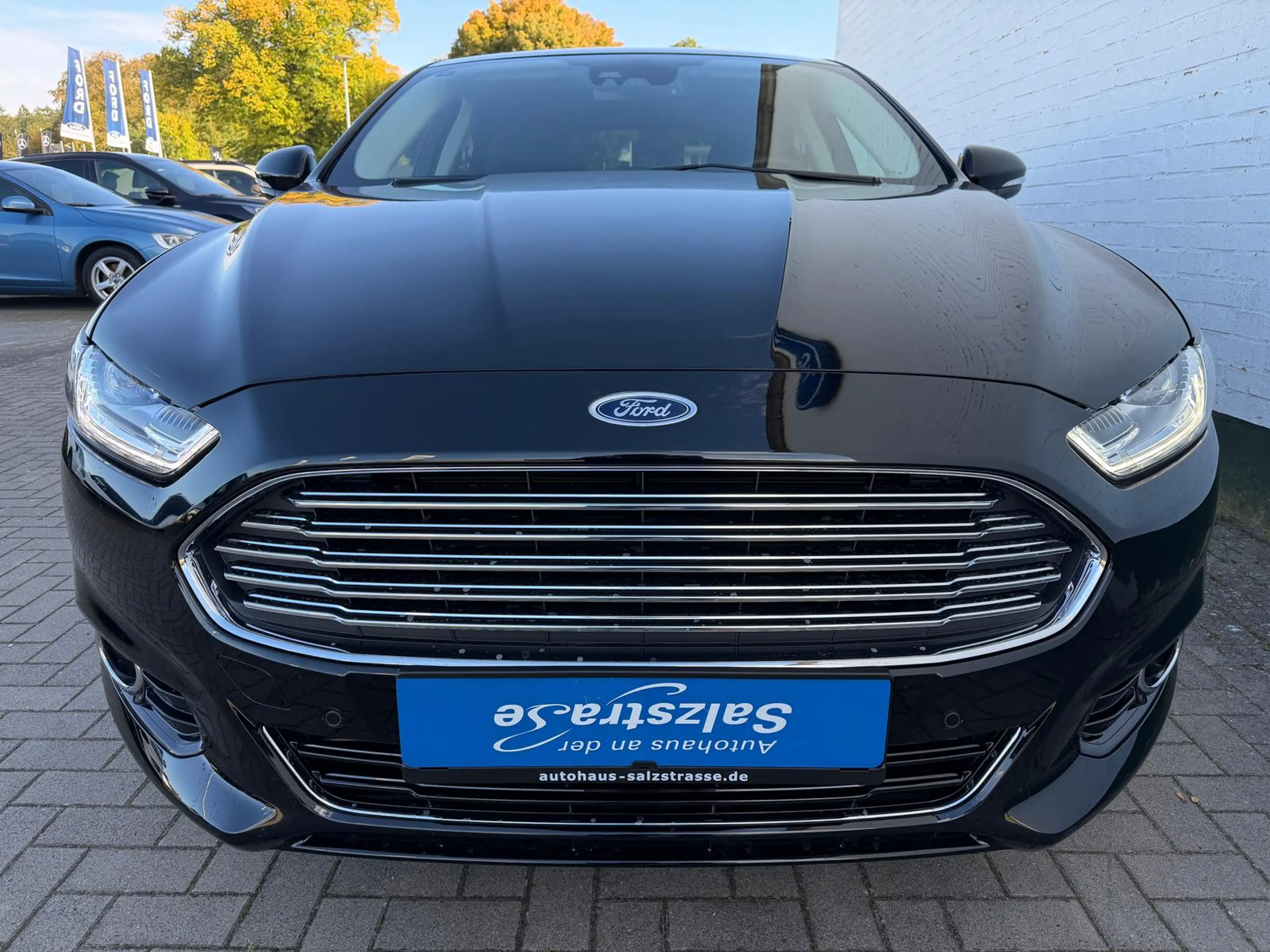 Ford Mondeo Titanium Autom*42Tkm*BLIS*eHeck*LED*WiPa* — photo 4
