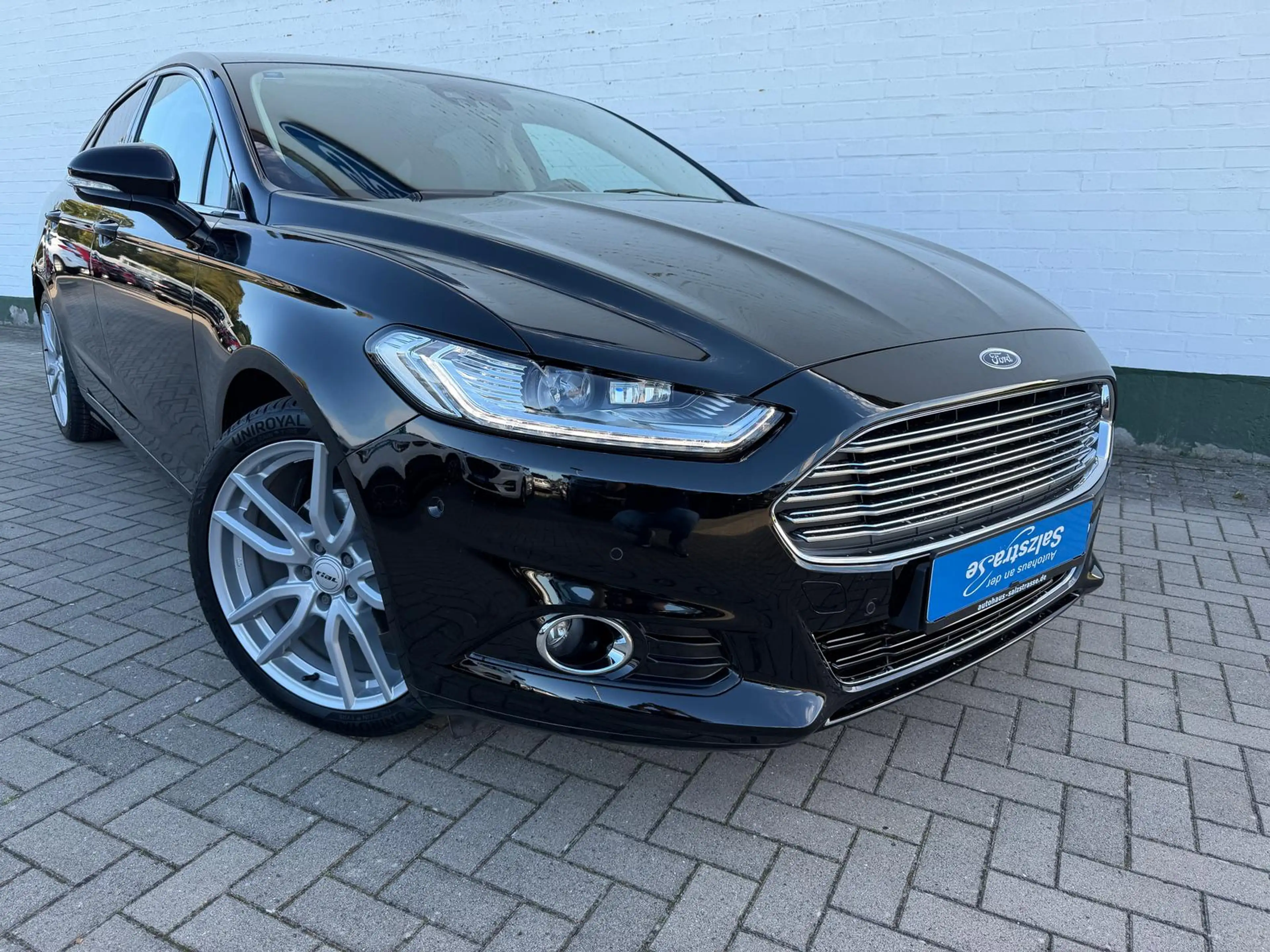 Ford Mondeo Titanium Autom*42Tkm*BLIS*eHeck*LED*WiPa* — photo 2