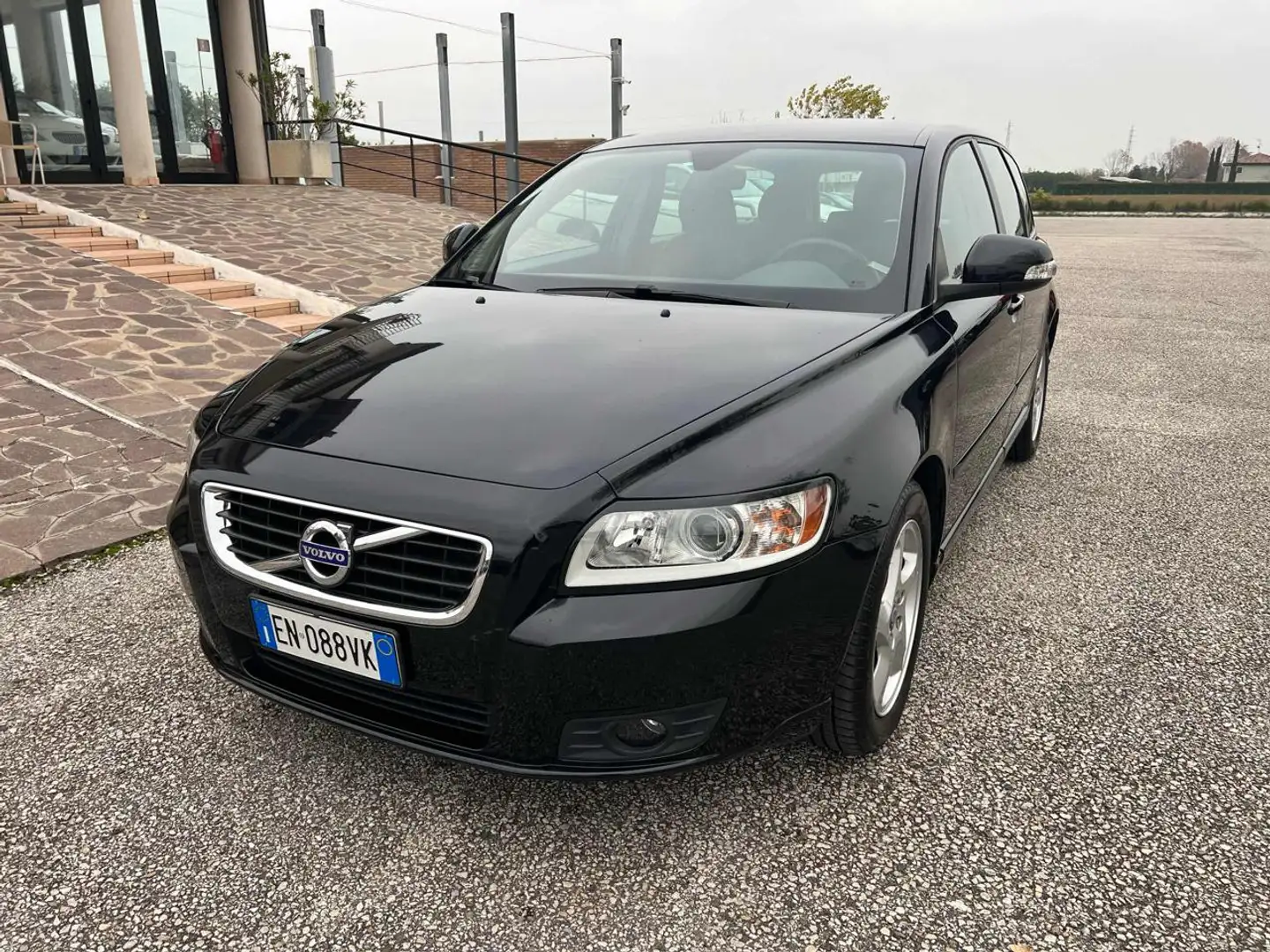 Volvo V50 D2 POLAR Nero - 1