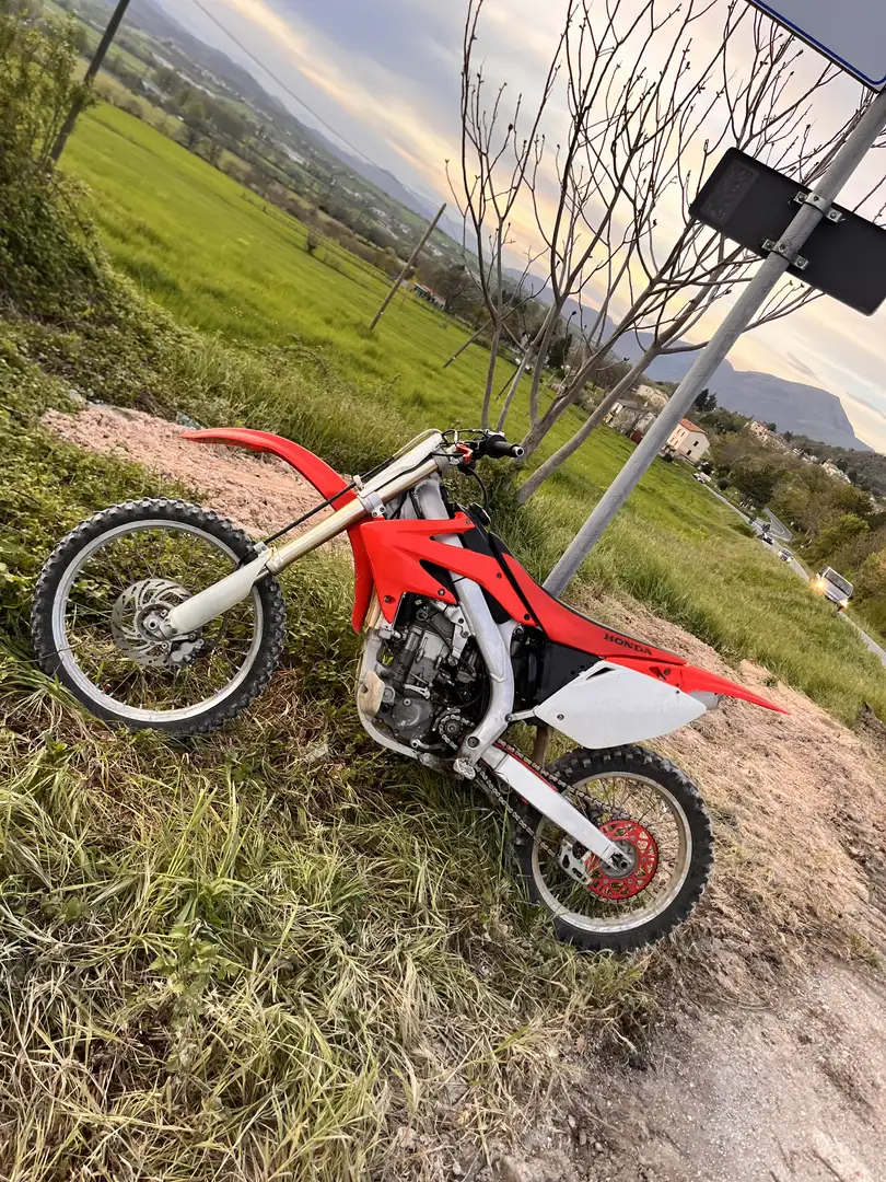 Honda CRF 450 moto in ottime condizioni - 1