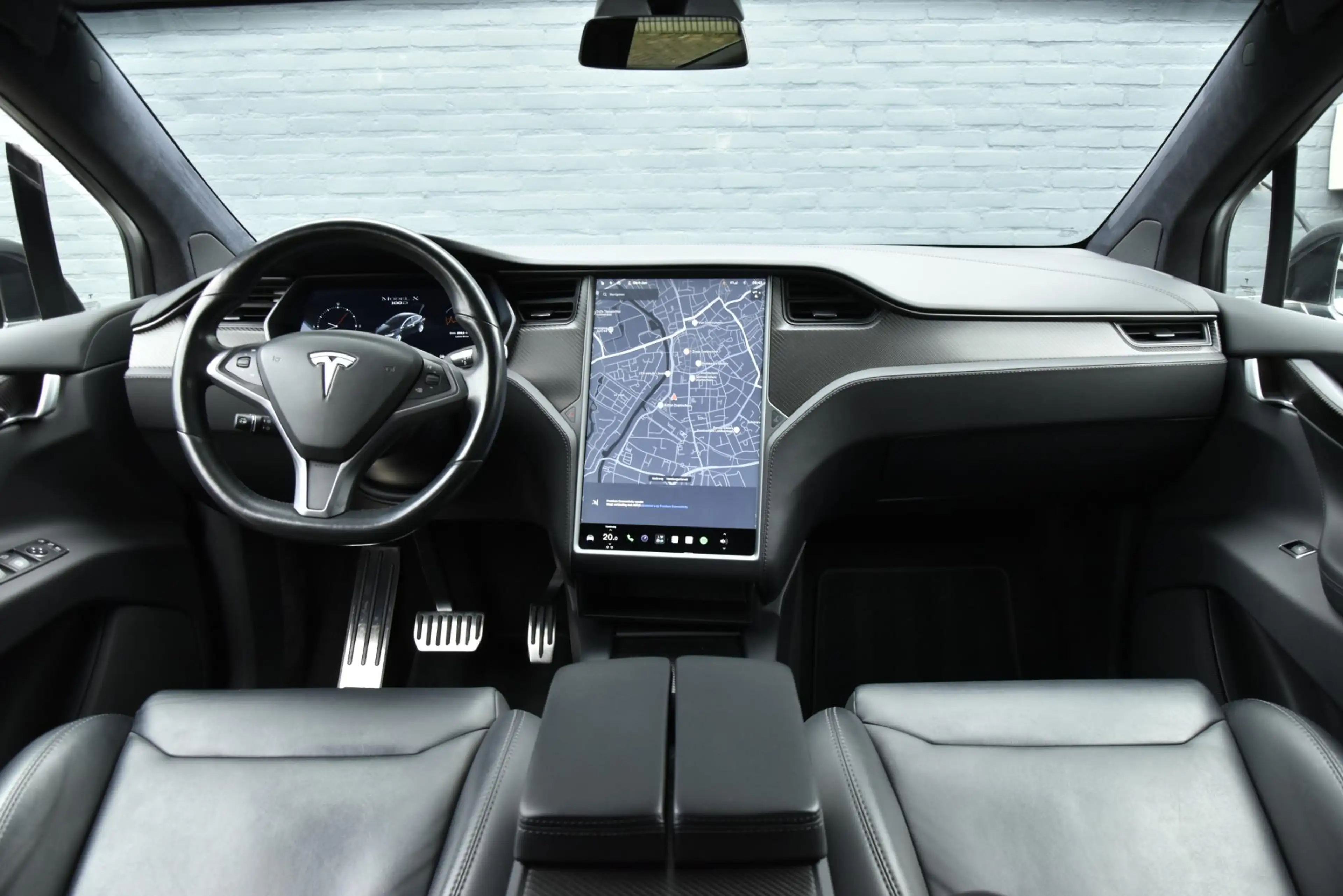 Tesla Model X 100D 7-persoons — photo 8