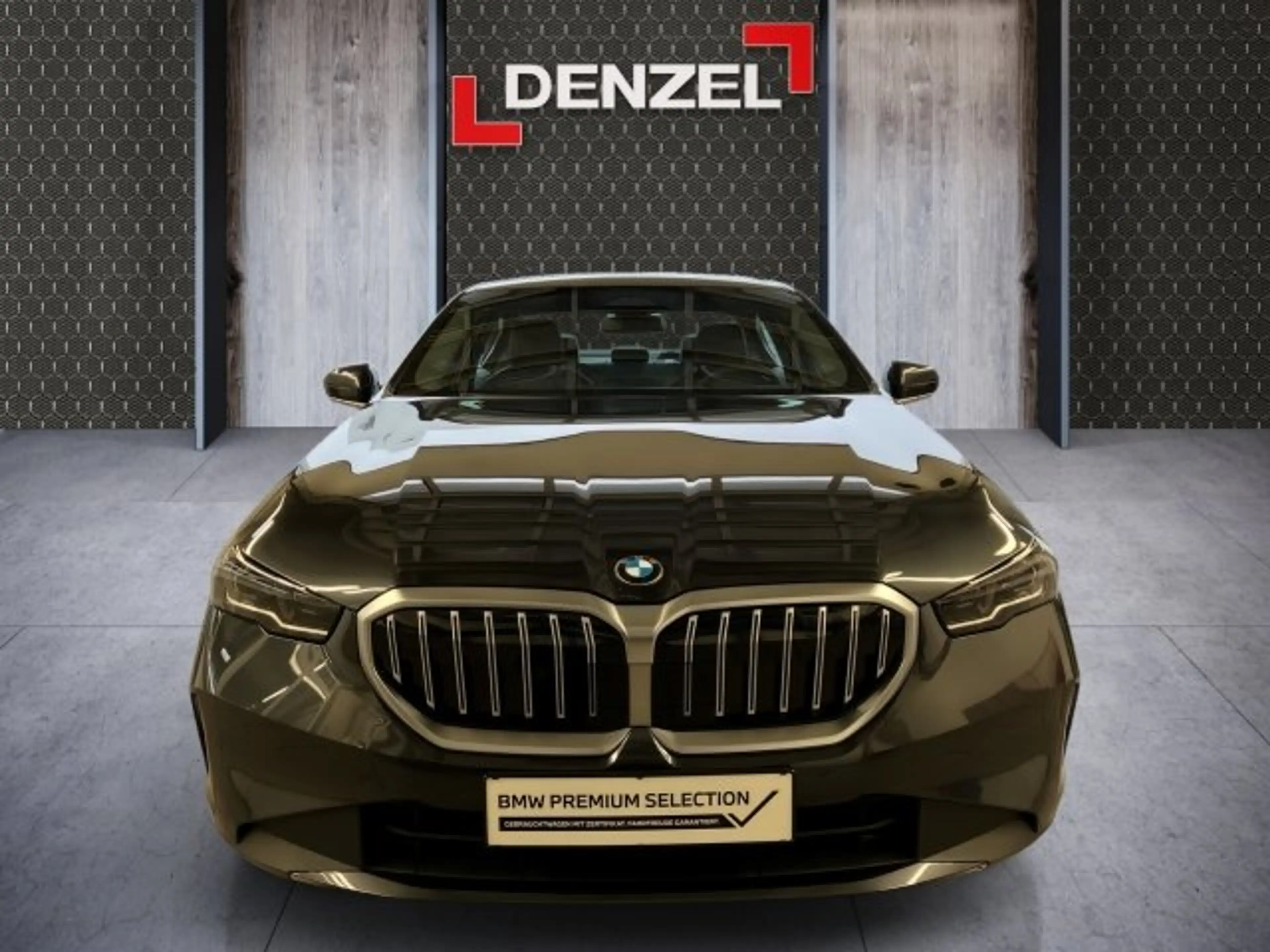 BMW 520 d xDrive Limousine G60 B47 — photo 13